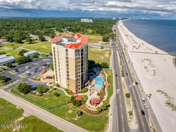 1200 Beach Dr APT 401, Gulfport, MS 39507