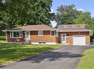 4958 Bartlett Blvd, Mound, MN 55364