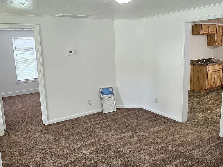 395 Clearview Dr — Photo 14