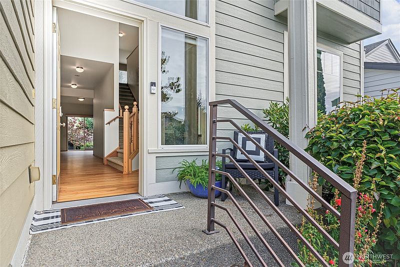 2nd image of 21230 SE 273rd Place