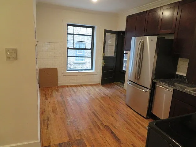 855 W Agatite Ave #3E — Photo 4