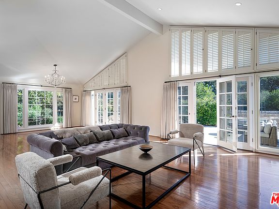 5th image of 1582 Sinaloa Dr