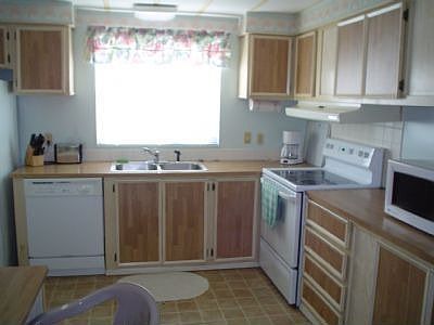 4th image of 3320 Blue Jay Ln