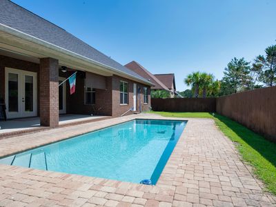 2021 Fontainebleau Ct, Navarre, FL, 32566