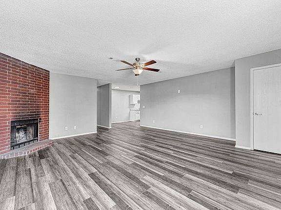 4th image of 4615 W Patrick St