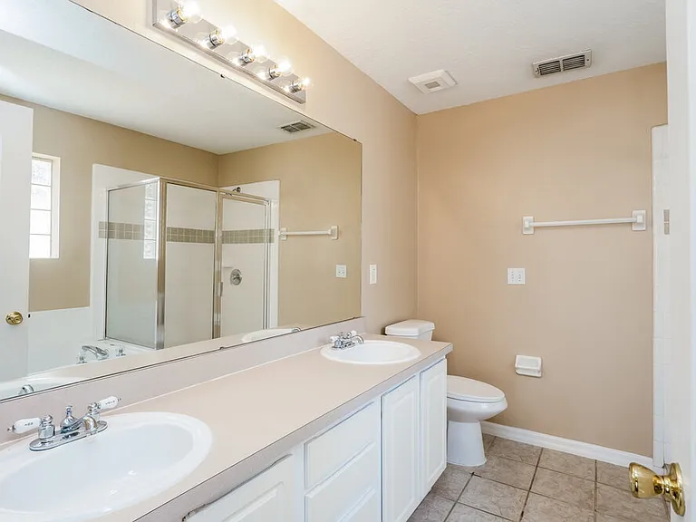 10449 Lake Hasson Cir — Photo 10