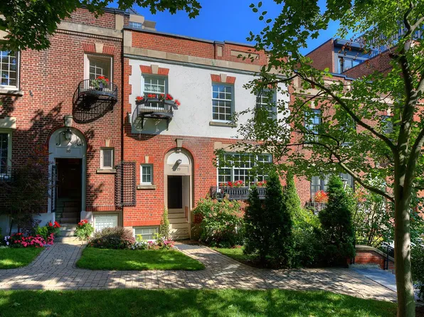 29 Place De Richelieu, Montreal, QC H3G 1E8