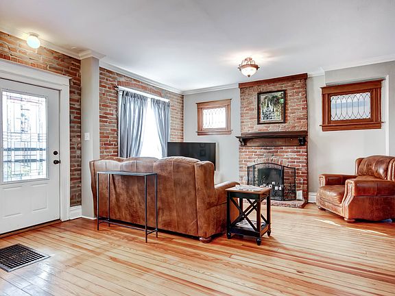 4th image of 2227 N Gaylord St
