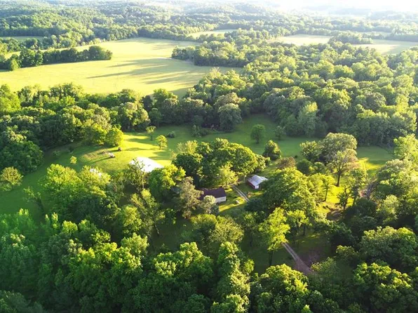 291 Highway O, Williamsville, MO 63967