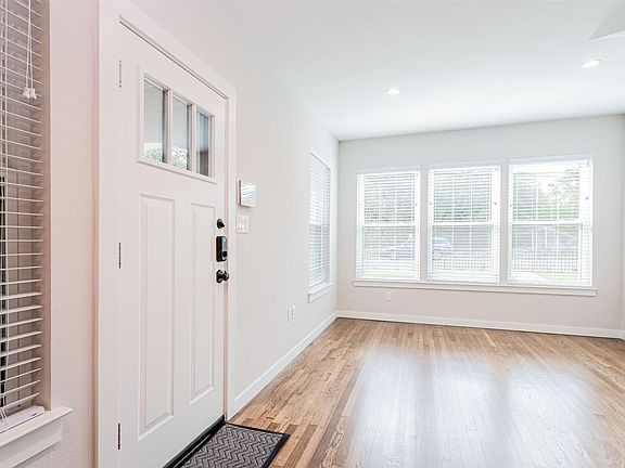 5th image of 2808 Wooldridge Dr #2810