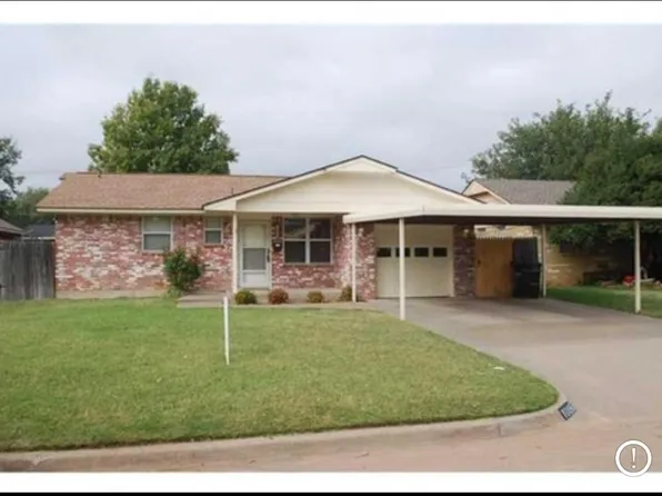 1009 Gale, Moore, OK 73160