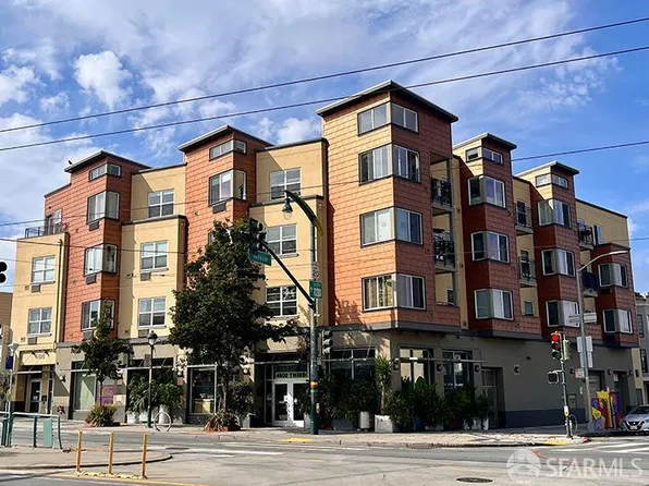 4800 3rd St Unit 406, San Francisco, CA 94124