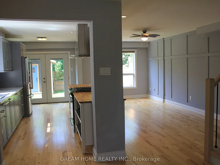 50 Pickett Cres — Photo 9