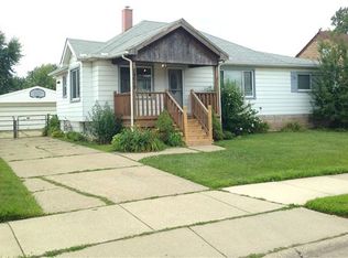 24609 Grove Ave, Eastpointe, MI 48021