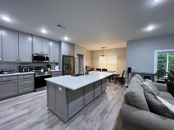 Open Kitchen