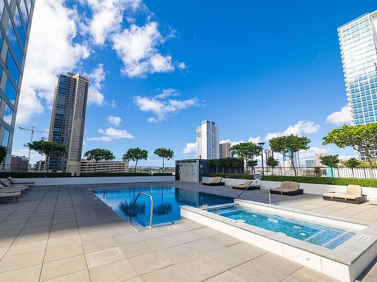 1009 Kapiolani Blvd #3804 — Photo 17
