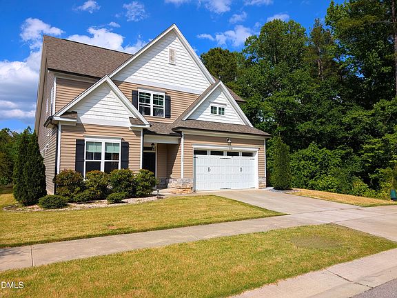 2nd image of 340 Rocky Crest Ln