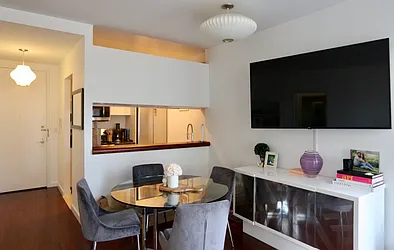 Rented by Luxus Manhattan Realty