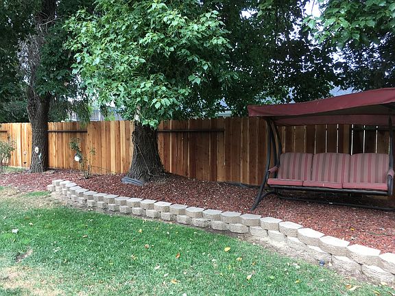 5th image of 9262 N Paradise Ave