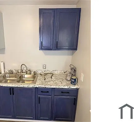 3 bed, 1000 sqft, $1,500 — Photo 2