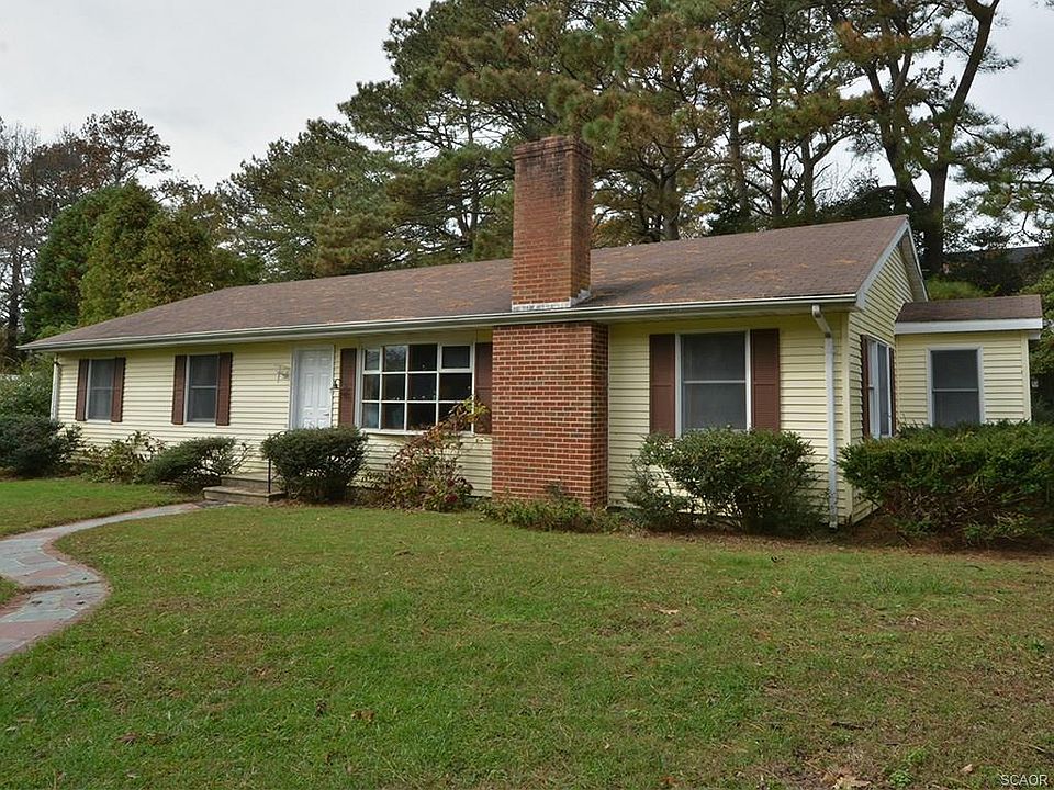 1st image of 38407 Josephine St