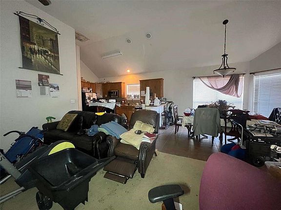 4th image of 41181 Citadel Dr