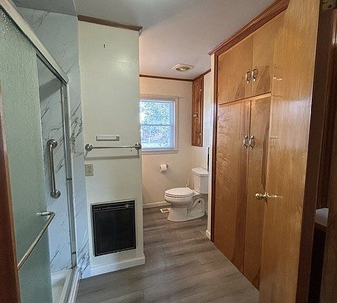 5th image of 819 Murrey Dr
