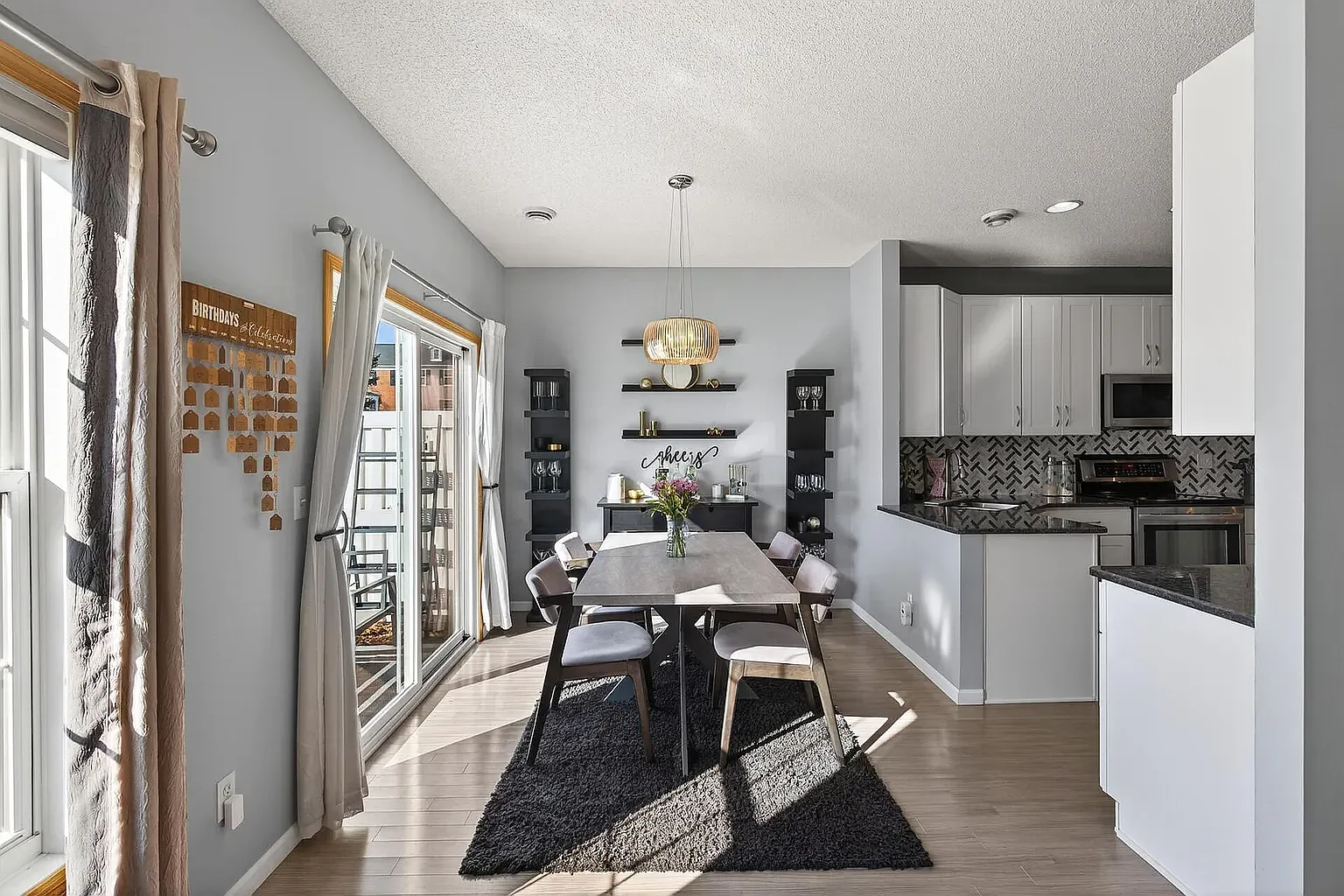 Grove Cir, Shakopee — Photo 3