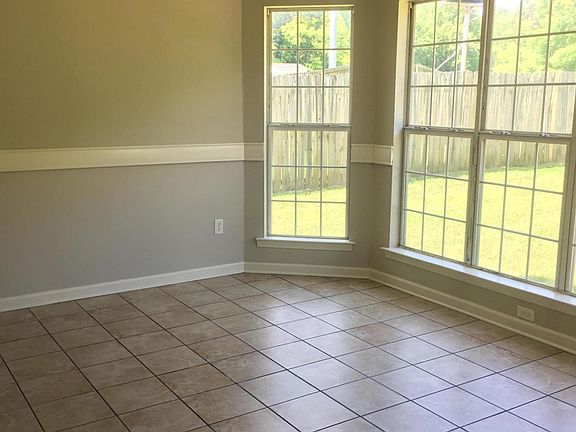 3rd image of 6873 Tealwood Dr