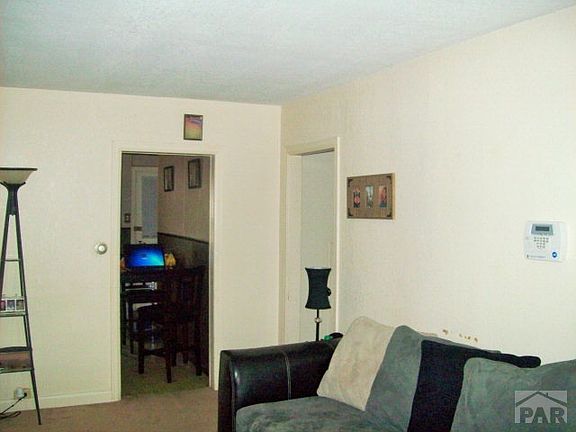 4th image of 1636 E 13th St