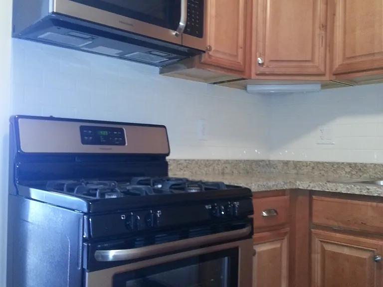 1168 Main St #2 — Photo 1