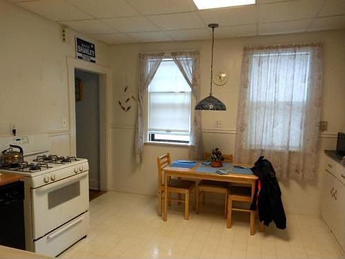 5th image of 5 Dewey Ave