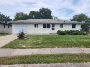 1940 Avalon Rd, Dubuque, IA 52001