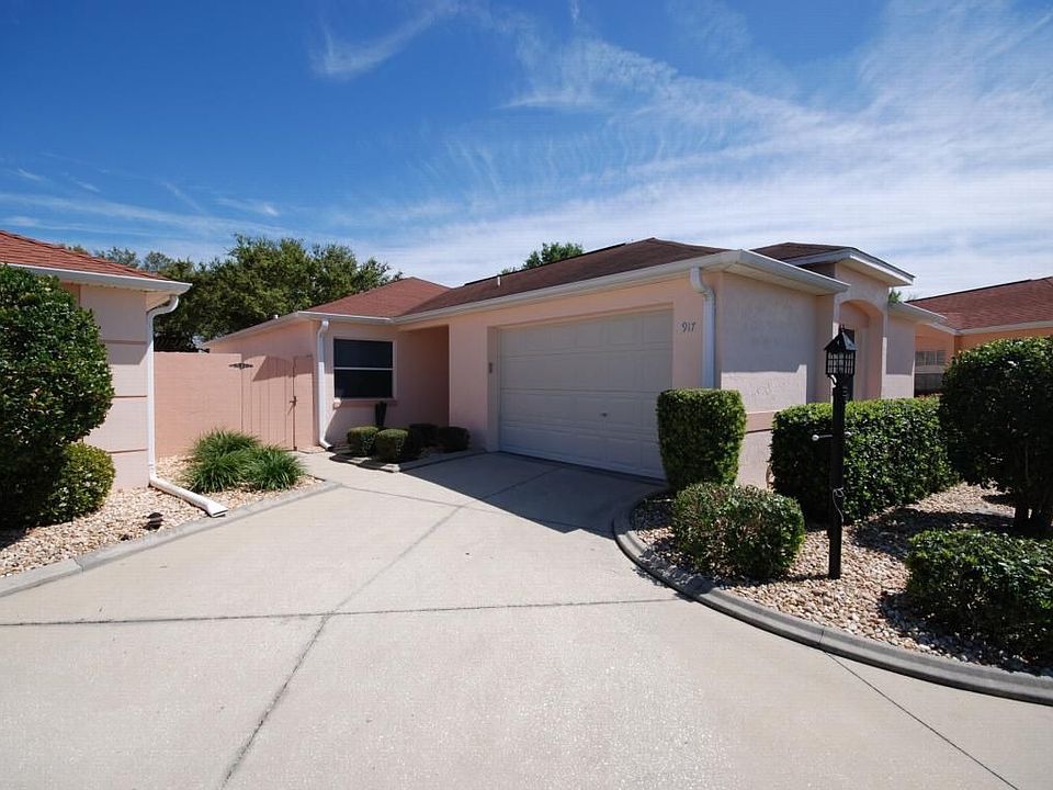 1st image of 917 Mendoza Blvd
