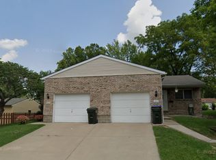 304 S Ferkel St, Columbia, IL