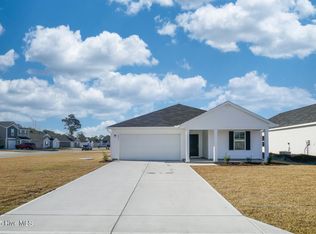 4853 Abbington Oaks Way SE, Southport, NC 28461