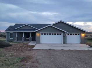 14024 Madison Ln, Williston, ND 58801