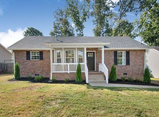 1412 Saint Edmonds Ct, Smyrna, TN 37167
