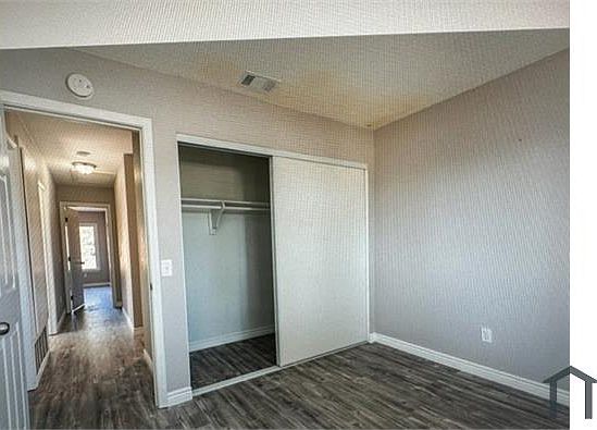 5th image of 11615 Kiwi Ct