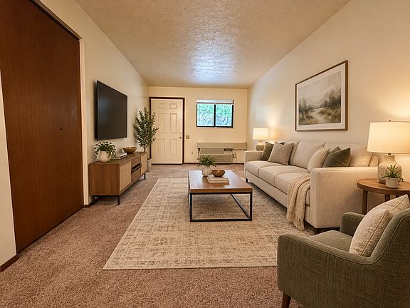3rd image of 1333 Hunter Rd #106