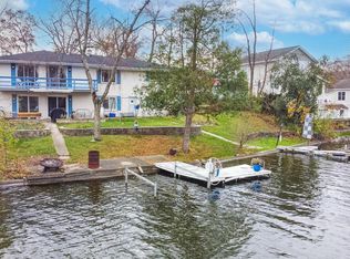 N57W34476 Nickels Point Rd, Oconomowoc, WI 53066