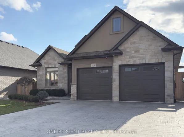 59 Julia Dr, Welland, ON L3C 0E7
