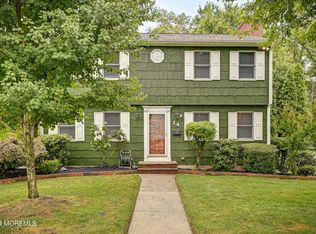 14 Convent Ct, Hazlet, NJ 07730