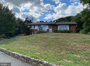 554 Kulps Rd, Barto, PA 19504