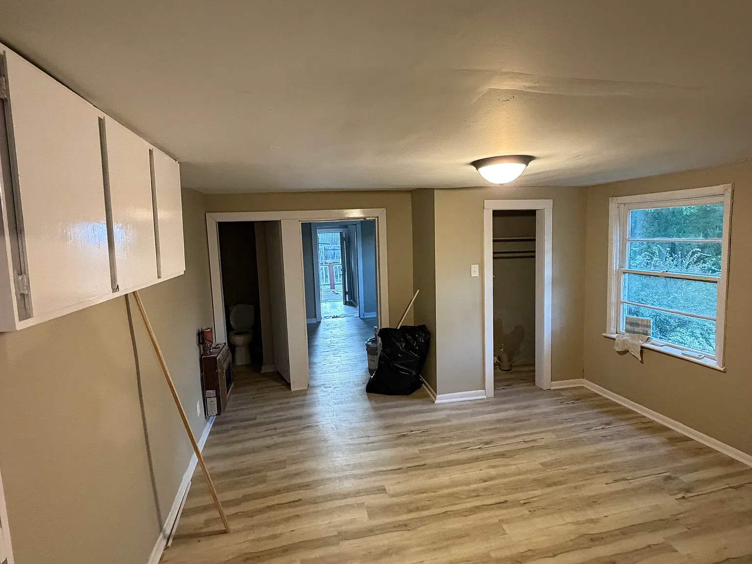 1 bed, 800 sqft, $1,250 — Photo 1