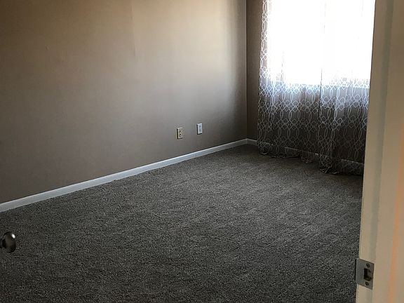 5th image of 5979-6 Meadowcreek Dr #5979-06