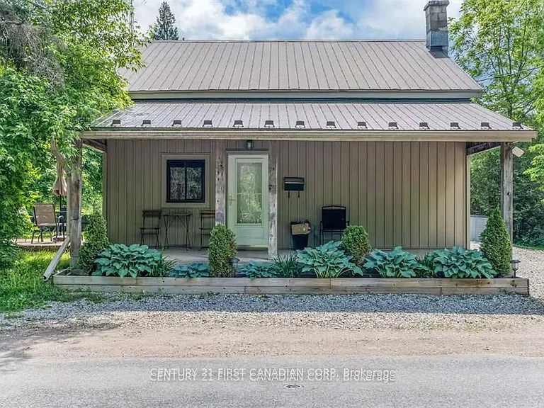 705 Conservation Dr #B — Photo 31