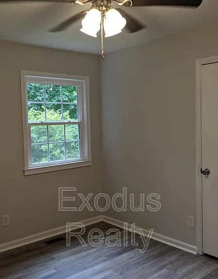 1600 Carr Creek Rd — Photo 17