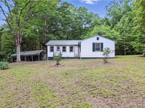 3471 High Rock Rd, Dillwyn, VA 23936