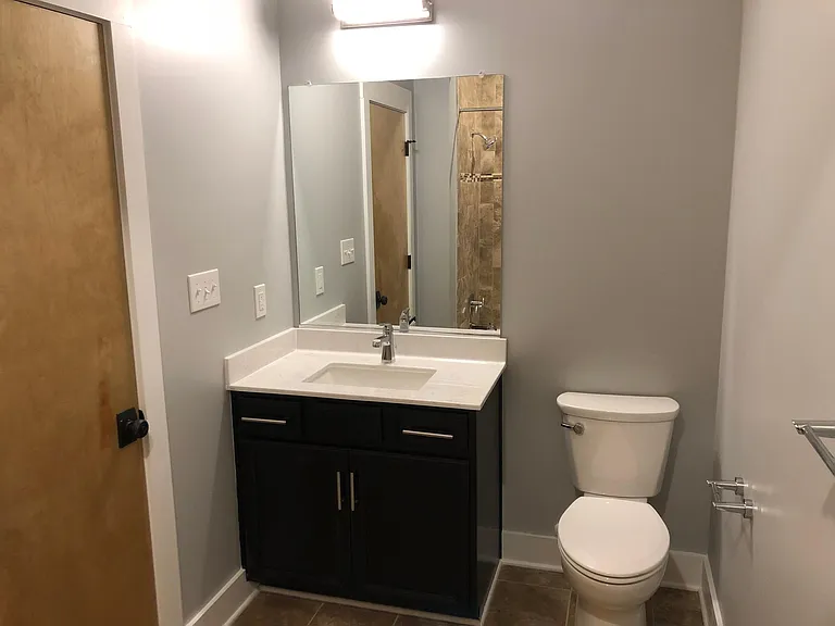2nd floor bathroom